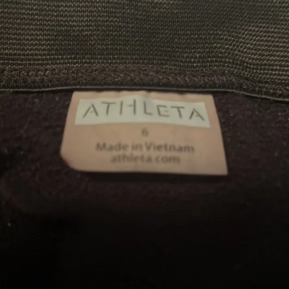 Athleta miniskirt - Picture 3 of 4
